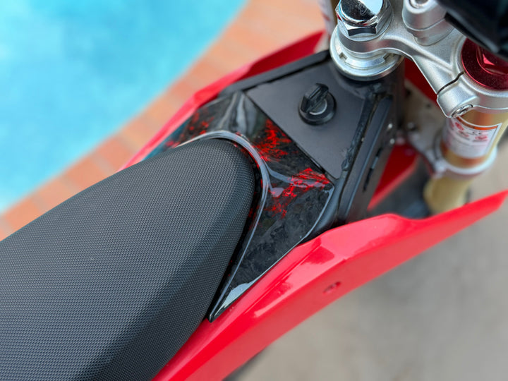 RTR Carbon Fiber